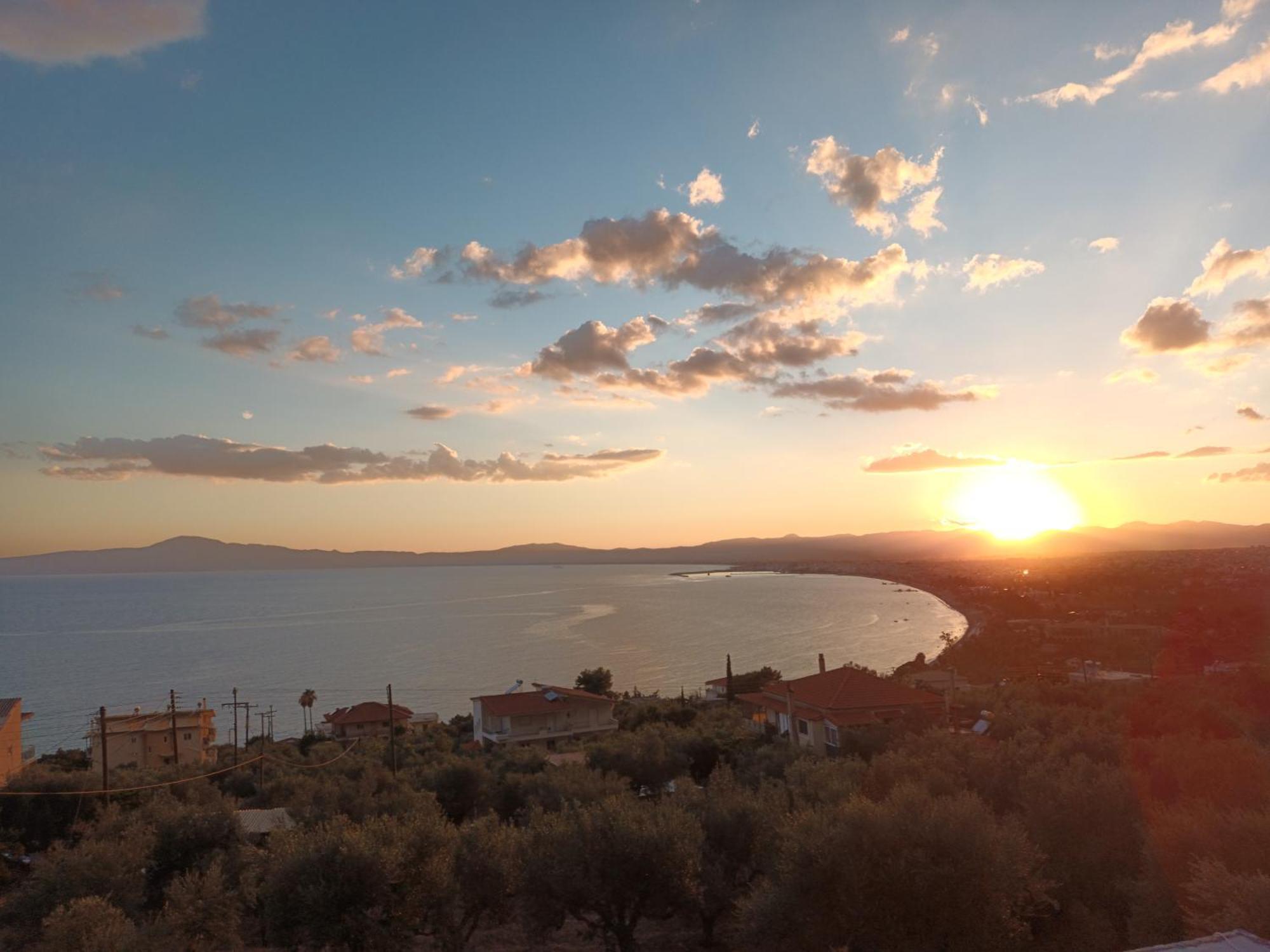 Verga'S Apartments Каламата Экстерьер фото