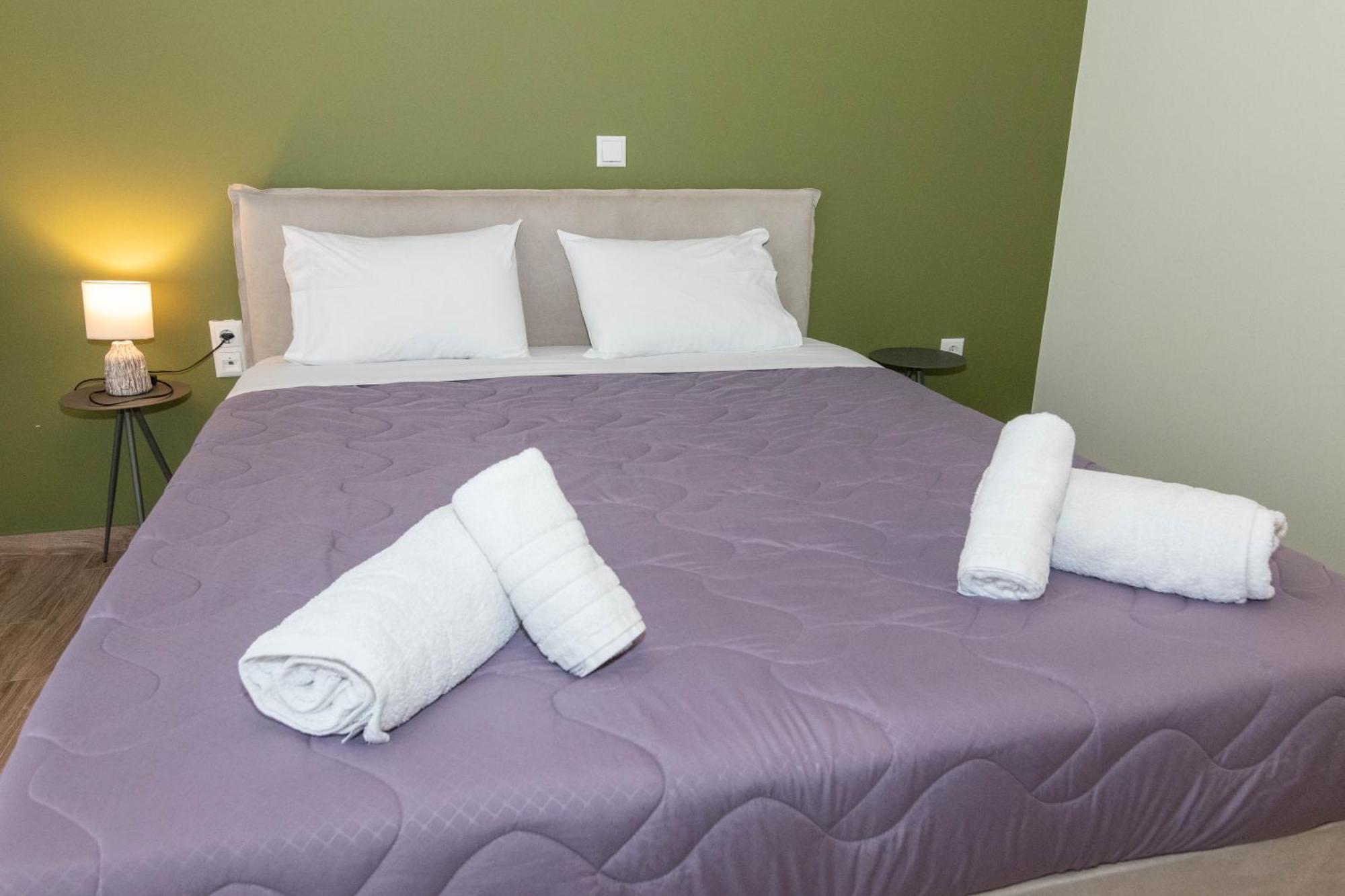Verga'S Apartments Каламата Номер фото