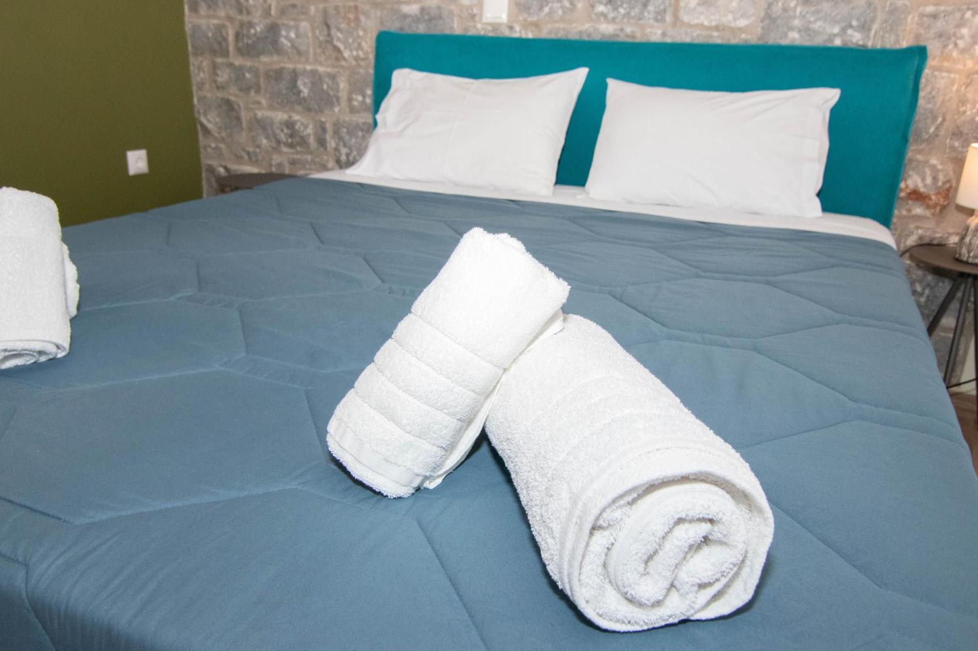 Verga'S Apartments Каламата Номер фото